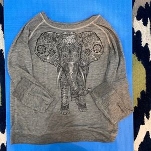 Graphic elephant long sleeve